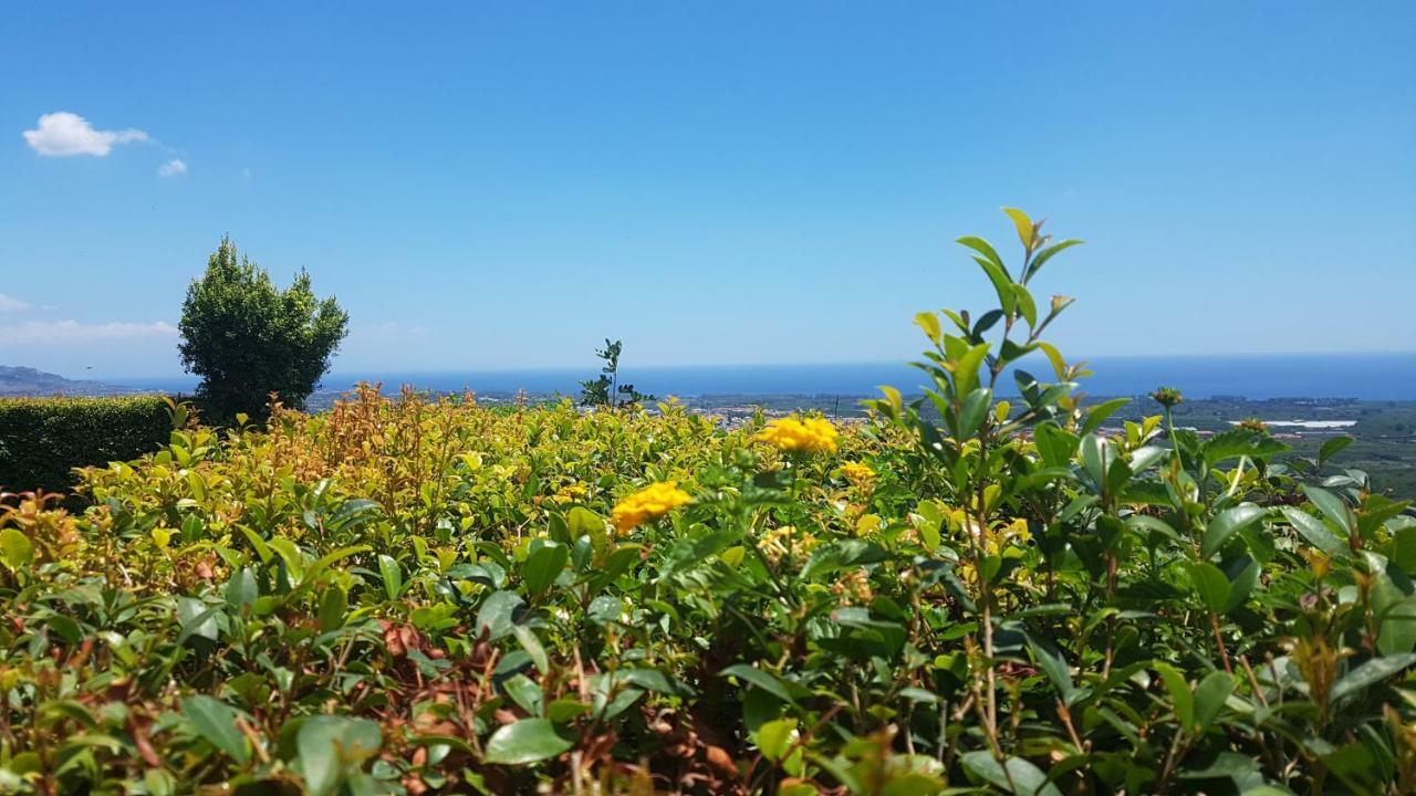 Open Land Holiday House Villa Fiumefreddo di Sicilia Eksteriør bilde